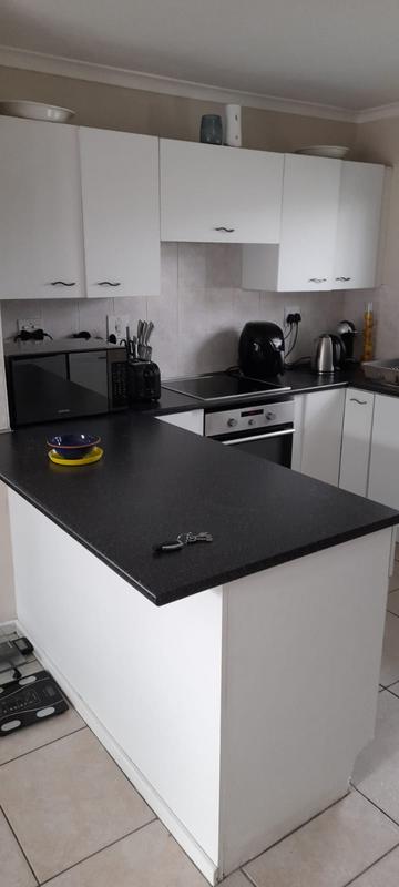 To Let 3 Bedroom Property for Rent in Sunningdale Western Cape
